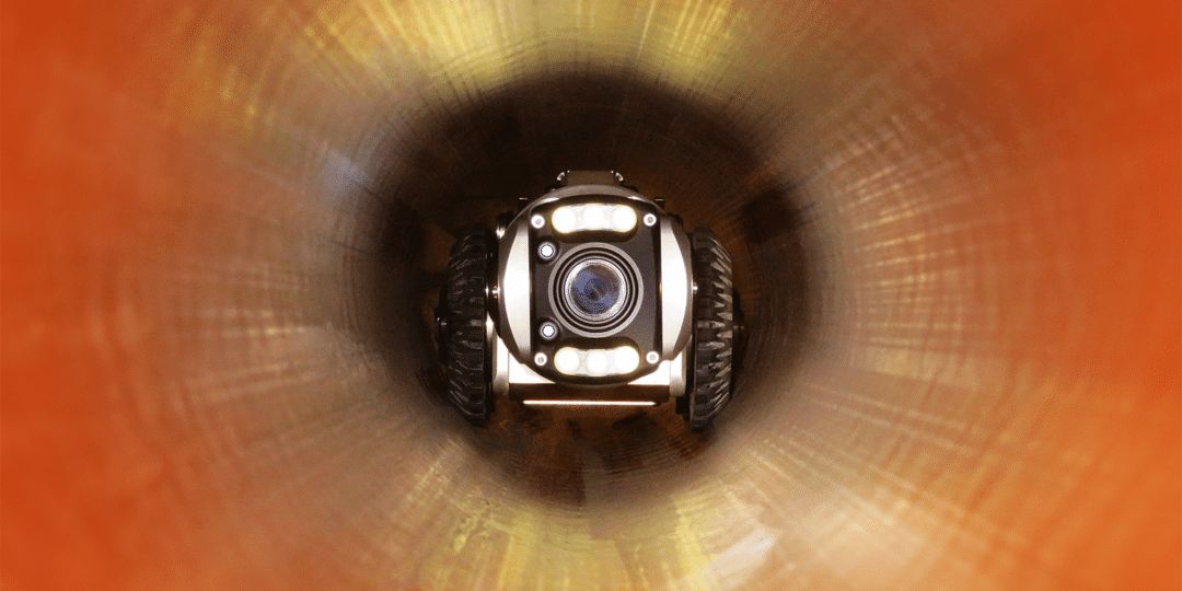 Minicam Proteus crawler in pipe